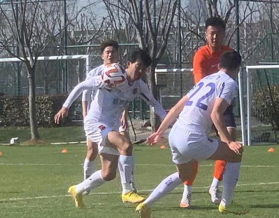 制服丝袜中文字幕在线观看